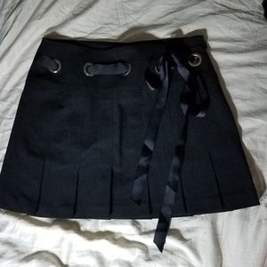 bebe black pleated tie skirt NWT
